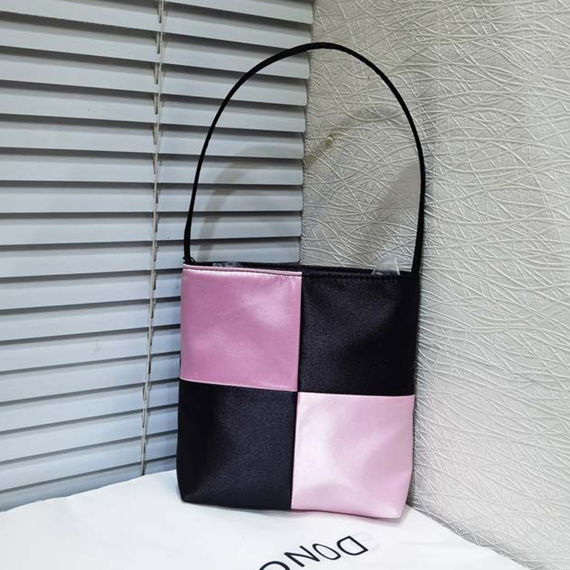 Silk Square Handbag Women's Fa – обзор и цена Interior Design High End