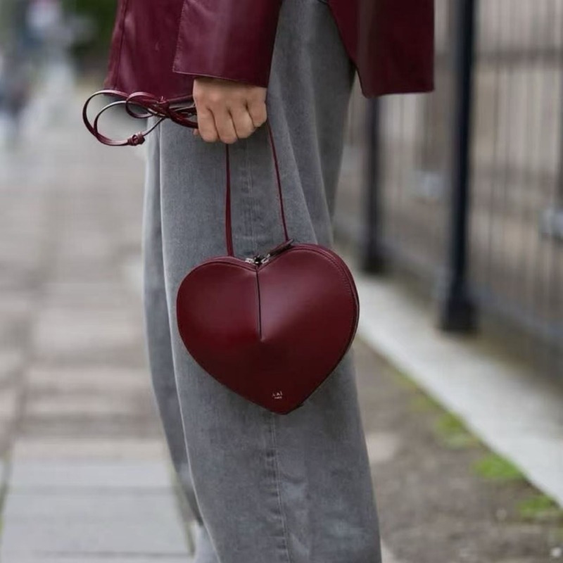 alai love heart bag 2025 fashi – обзор и цена Interior Design Texture