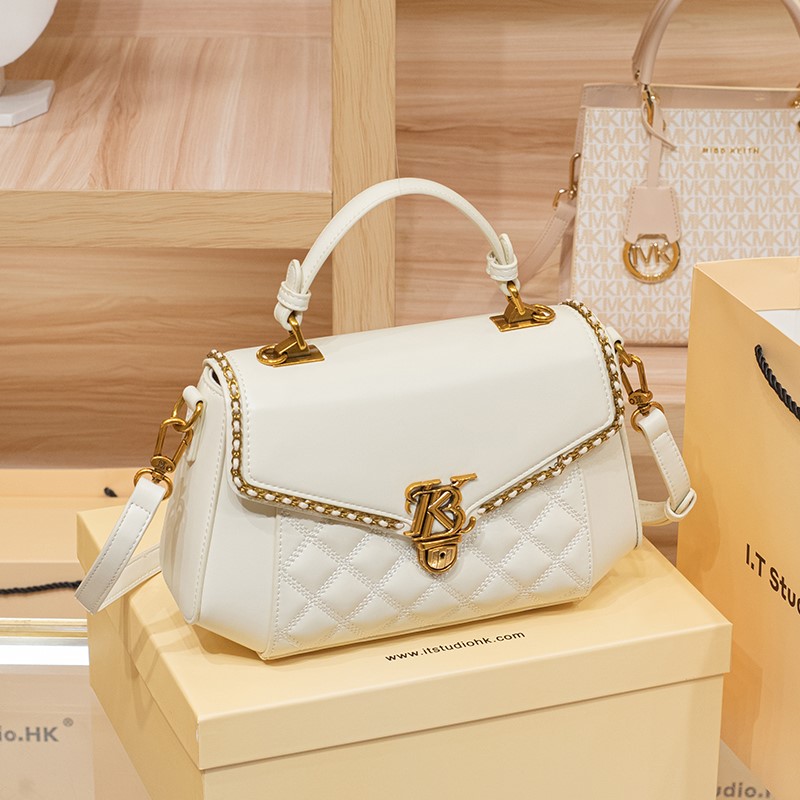 Women's handbag 2024 new autum – обзор и цена Interior Design Texture